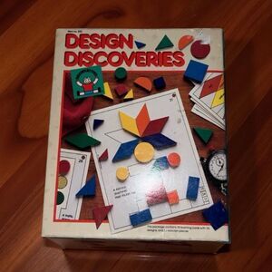Vintage 1986 Discovery Toys Design Discoveries Matching Game